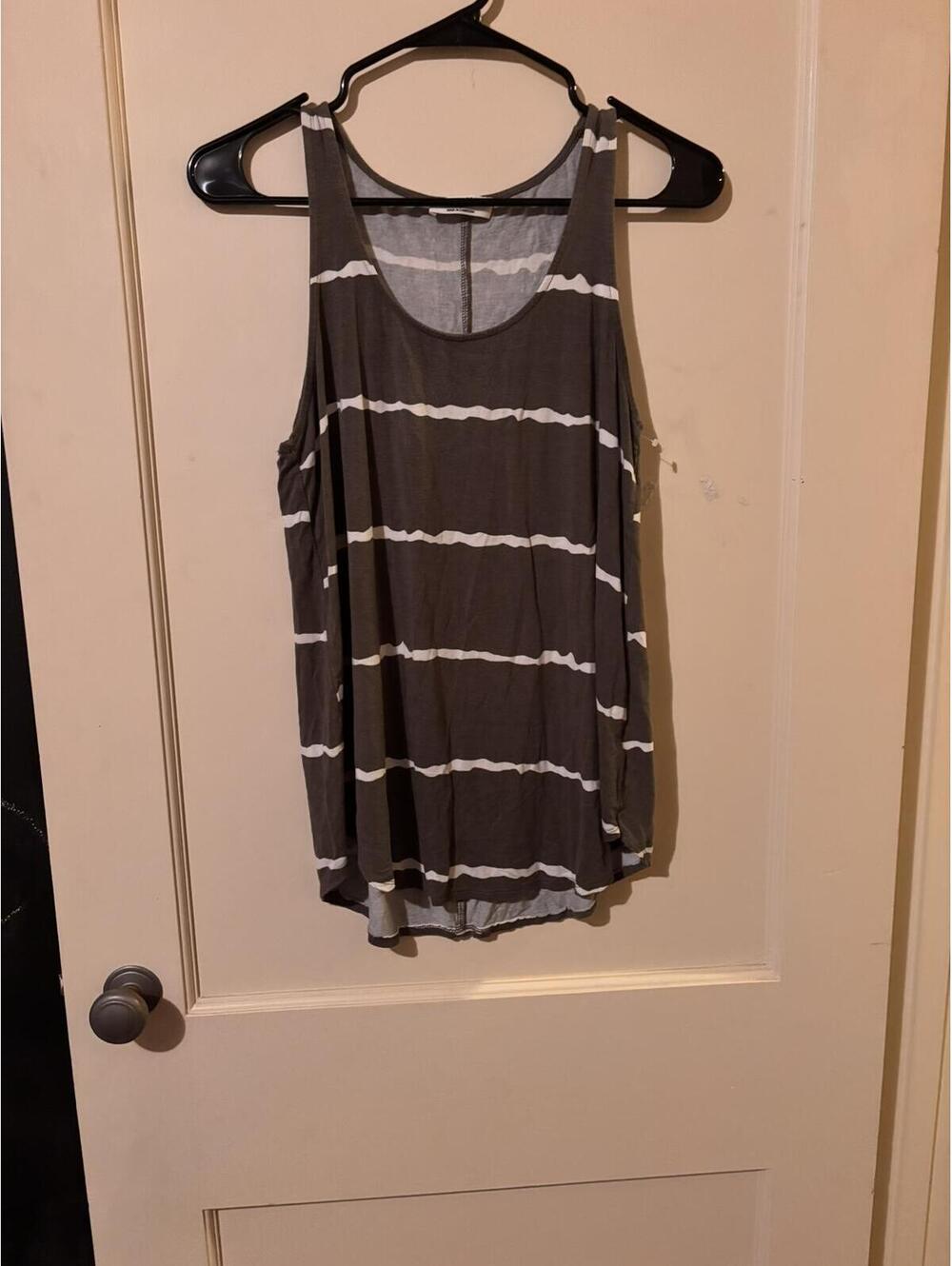 Zenana Gray and White Striped Sleeveless Tank Top Size S